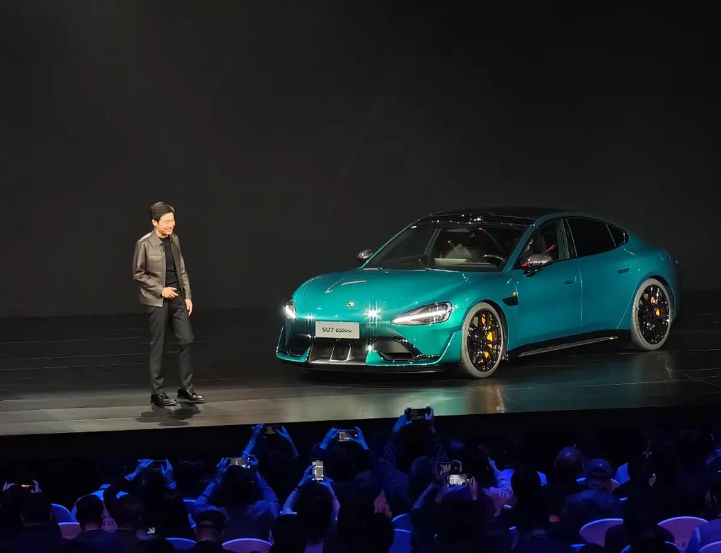 雷军：新一代小米SU7本月正式发布，发布后将开启大规模交付