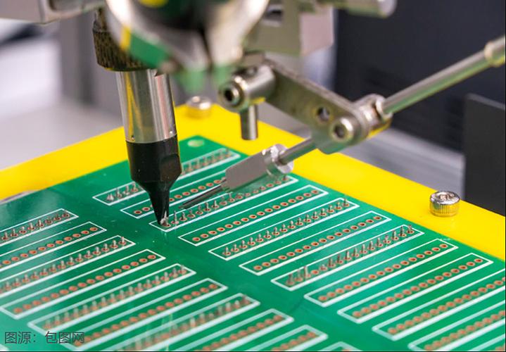 算力服务器PCB龙头广合科技港股IPO：近50%发行折价背后 高估值与高增速如何平衡？