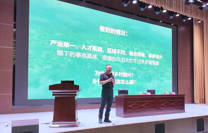 贺强谈涨跌停板制度异化：从平抑工具沦为机构操纵手段