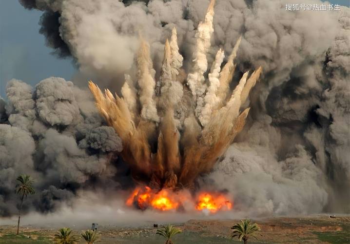 伊朗警告：“立即摧毁，化为灰烬”