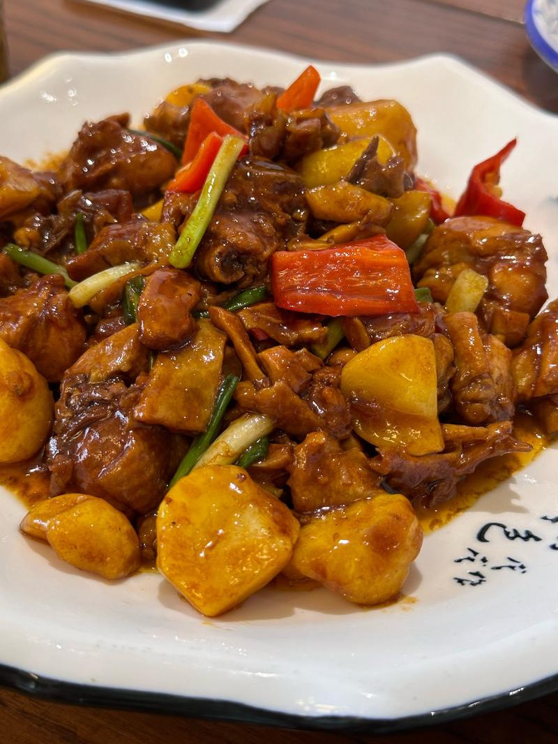 栗子鸡的做法(栗子鸡的做法和功效)