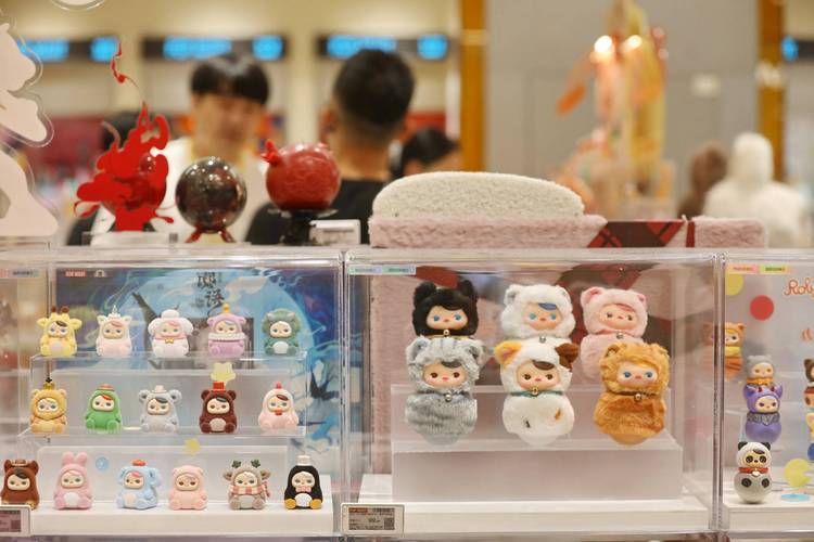 上百万元“抽盒”，却是“一场空”？警惕潮玩消费乱象