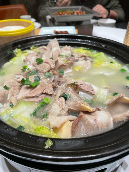 羊肉汤的做法视频（羊肉汤怎么做好喝视频）