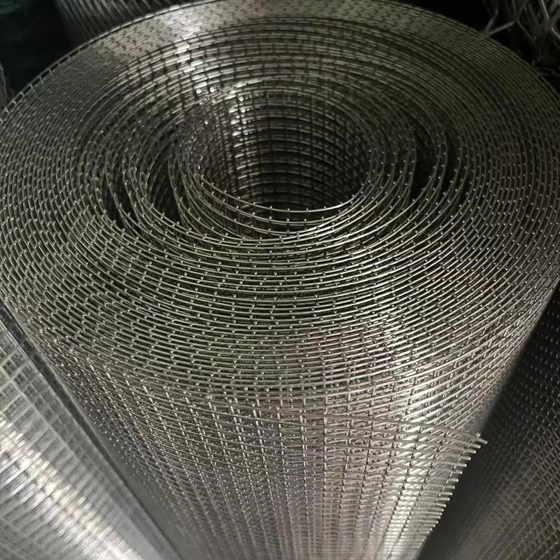 不锈钢小钢板网（不锈钢钢板网图片）