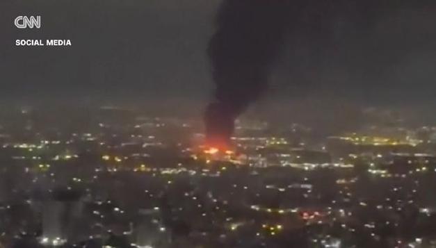 拉里贾尼遇袭身亡，空袭后的废墟现场疑曝光