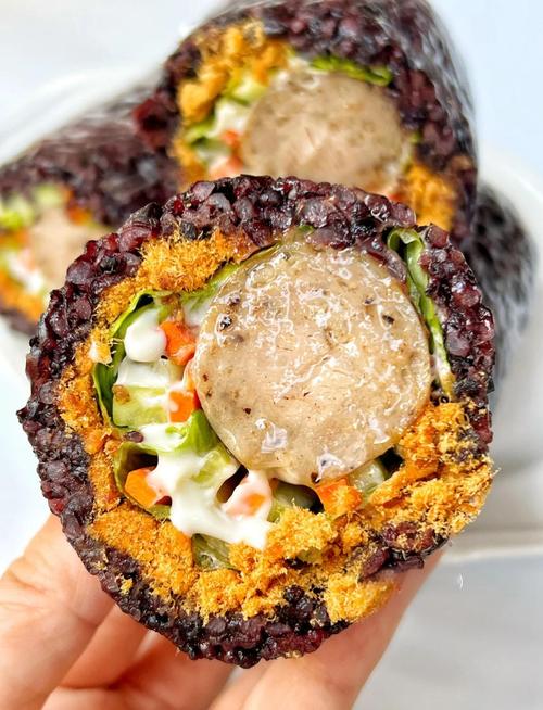 饭团的做法视频（紫菜饭团的做法视频）