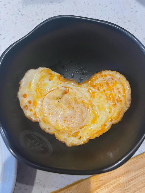 荷包蛋的做法视频（荷包蛋视频做法视频）