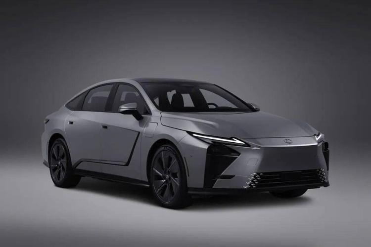 丰田将投资10亿美元	，扩建美国肯塔基	、印第安纳州工厂产能