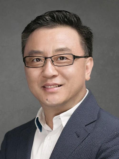 张亚勤：从AI走向AI+，未来每家企业都需要用AI思维来重塑管理