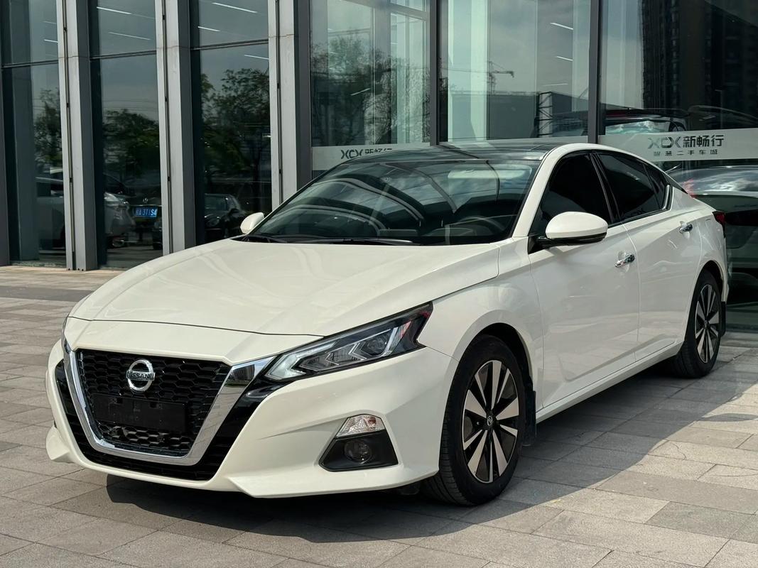 天籁汽车(天籁汽车怎么样)