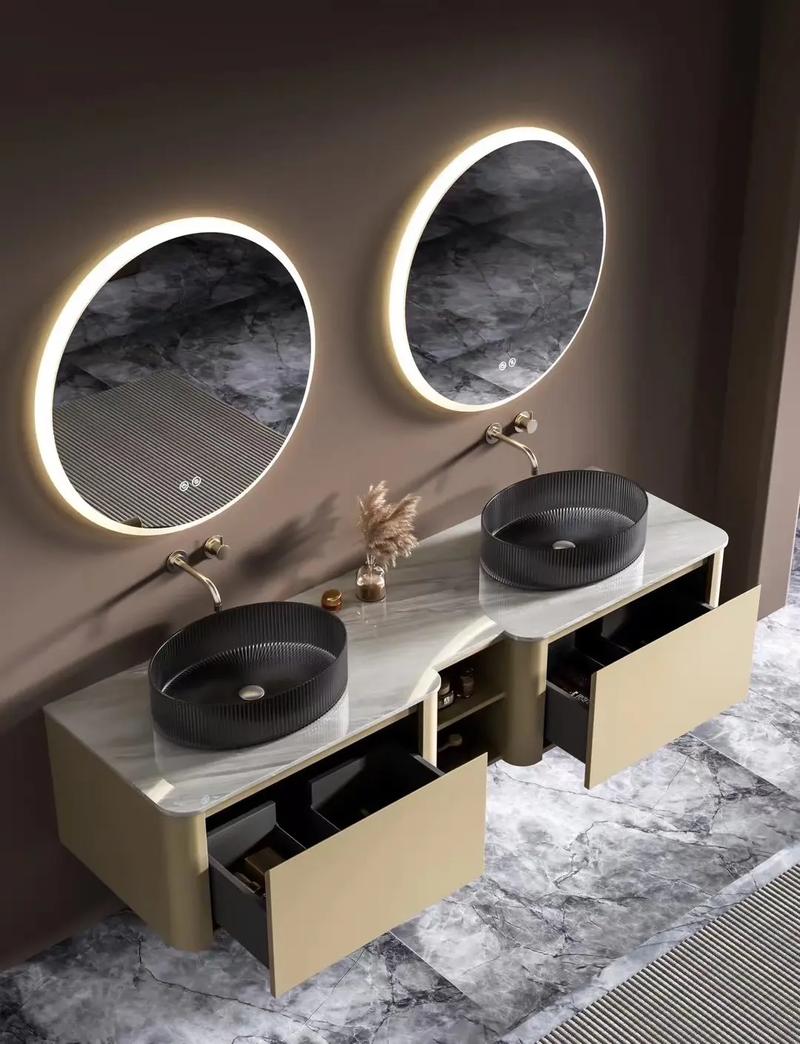 不锈钢卫浴（不锈钢卫浴柜的优缺点）