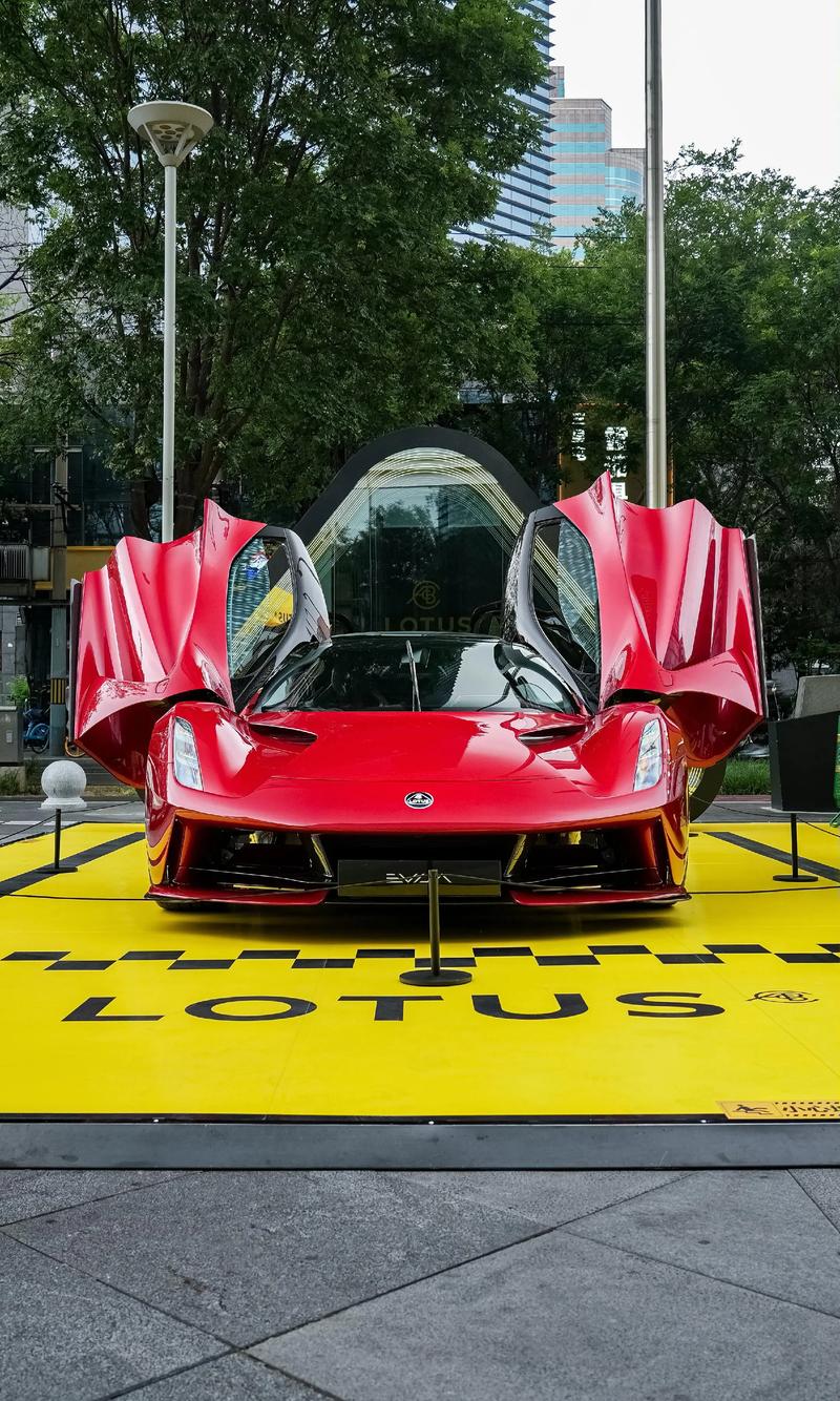 莲花汽车图片(莲花汽车长什么样)