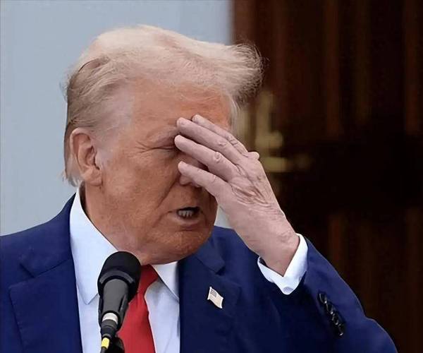 共和党担心特朗普乘休会出动地面部队 忧虑中期选举遭遇世纪惨败